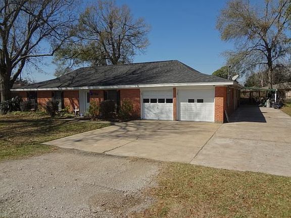 2nd image of 1209 Lamar Ave