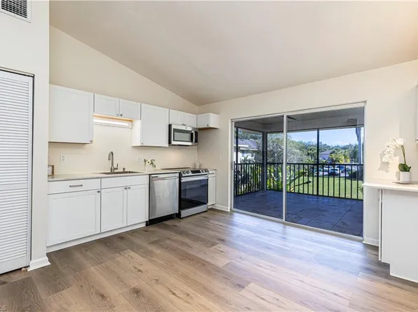 5434 16th Pl SW D-3, Golden Gate, FL 34116