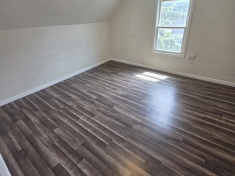 15 Walnut St — Photo 24