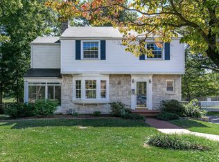 1464 E Bennett St, Springfield, MO 65804