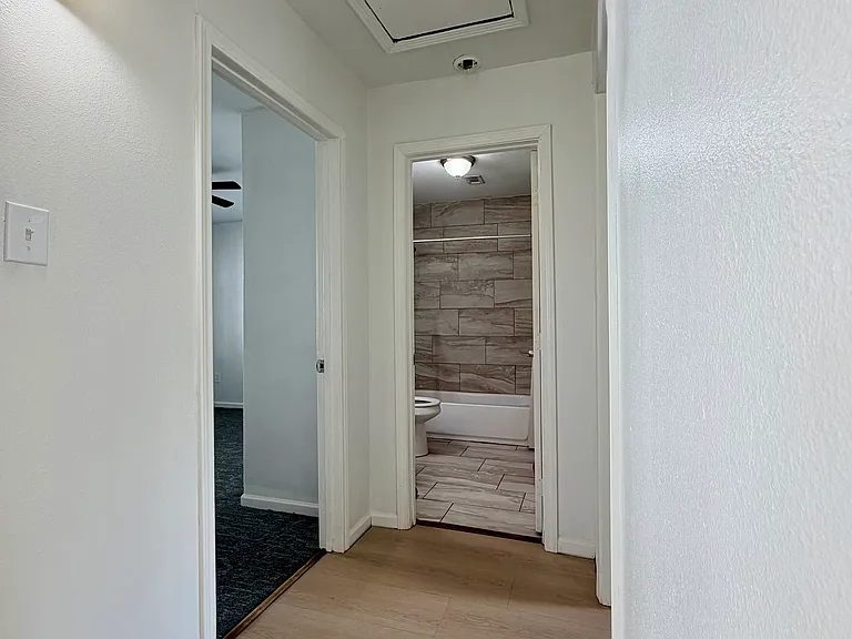 528 Pine St #2 — Photo 17