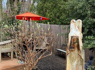 71 Hollow Rd, Stony Brook, NY 11790