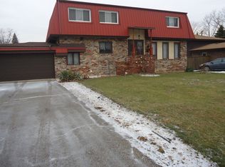 10128 S 81st Ave, Palos Hills, IL