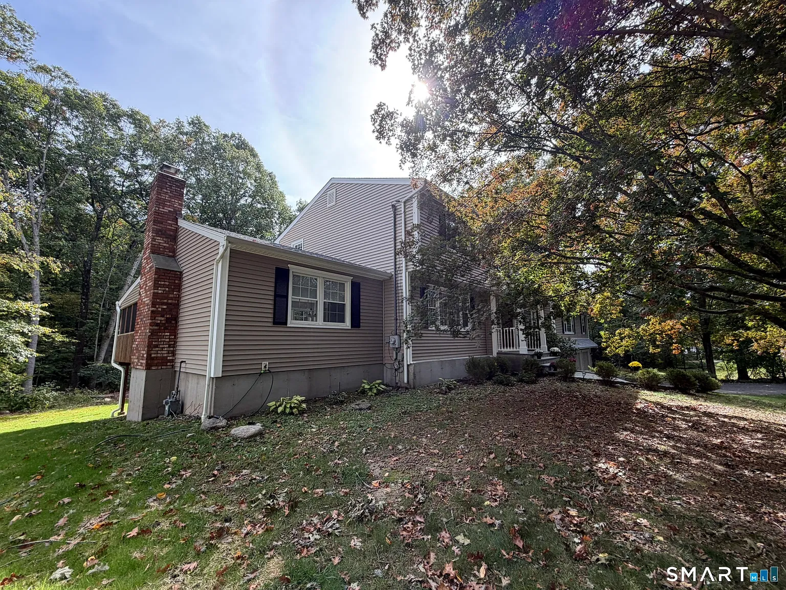 4 bed, 2.5 bath, 3696 sqft, $4,000 — Photo 2