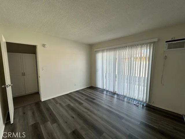 685 E Vista Chino #1 — Photo 15