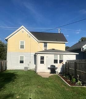 3rd image of 1530 N 3rd STREET