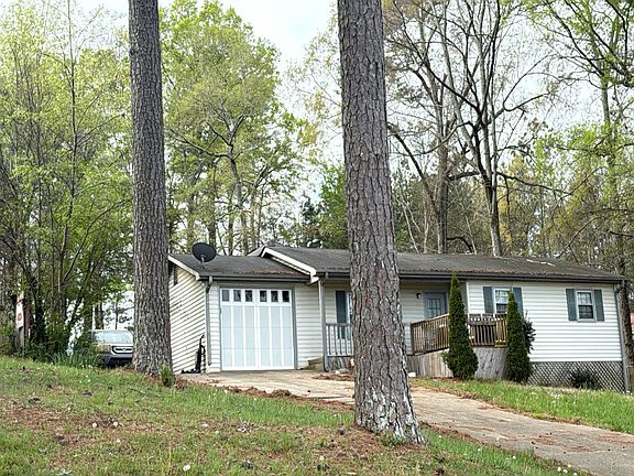 3rd image of 60 Arnold Rd NW