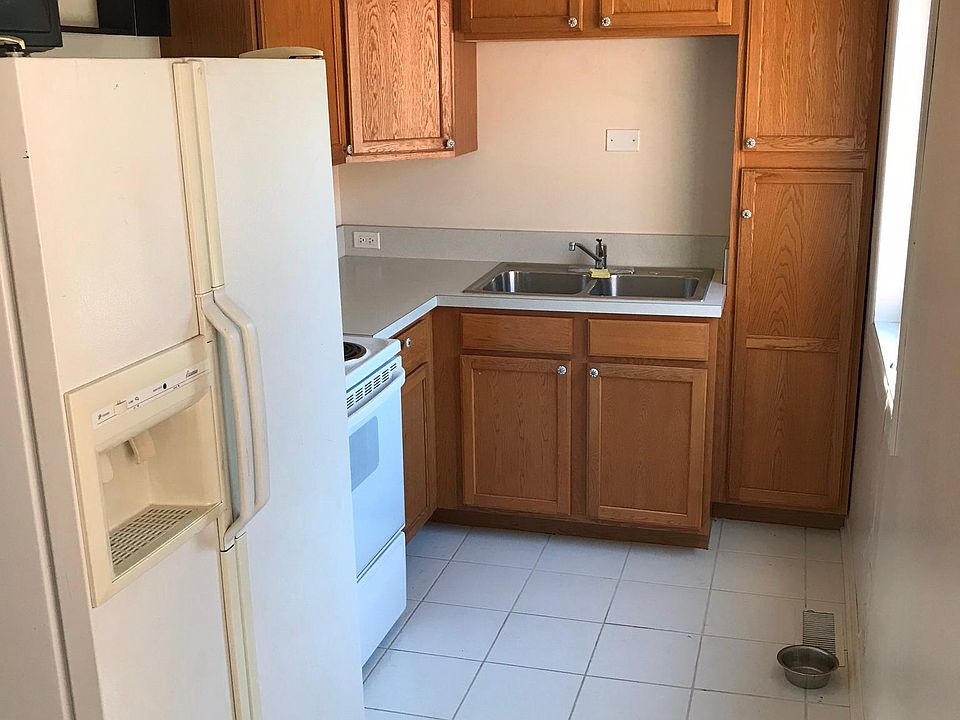 2nd image of 2125 183rd St