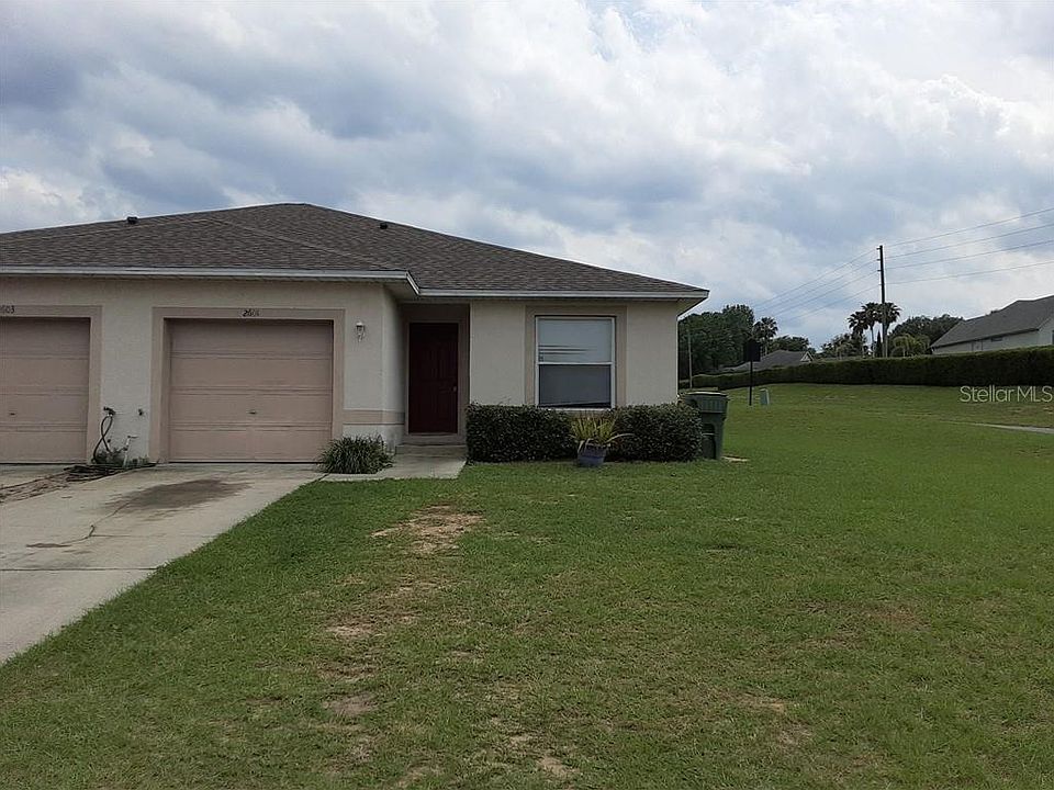 1st image of 2601 Hollow Ln