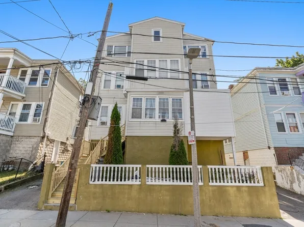 69 Stanwood St, Dorchester, MA 02121