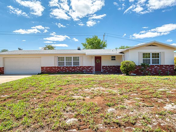 2nd image of 1227 Sunset Cir