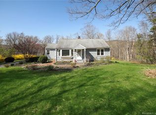 309 W Meetinghouse Rd, New Milford, CT 06776