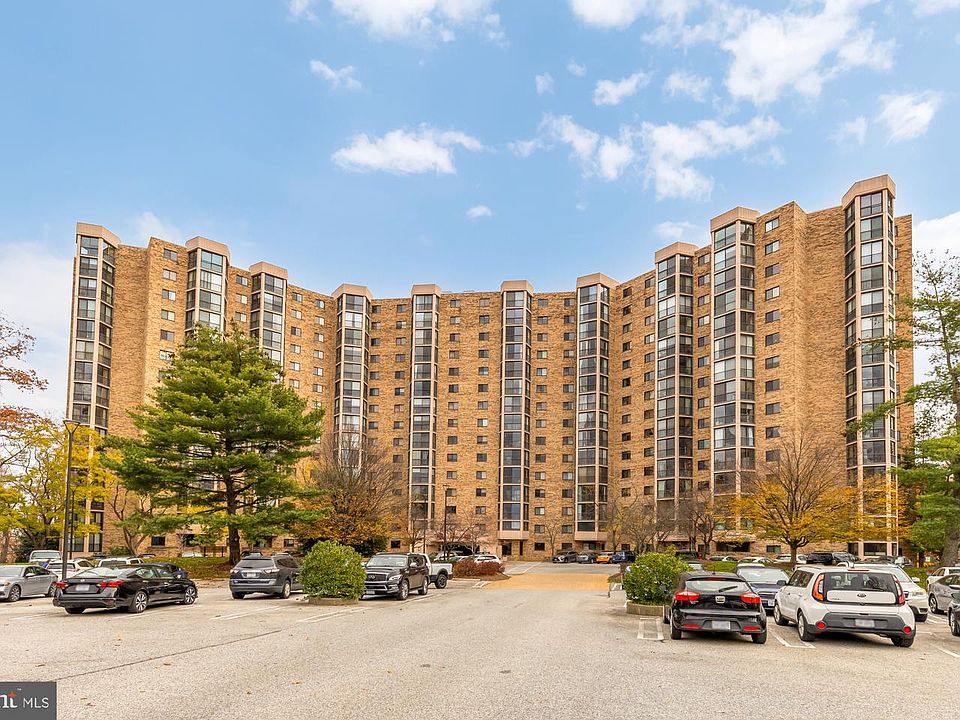 1st image of 5901 Mount Eagle Dr APT 1116