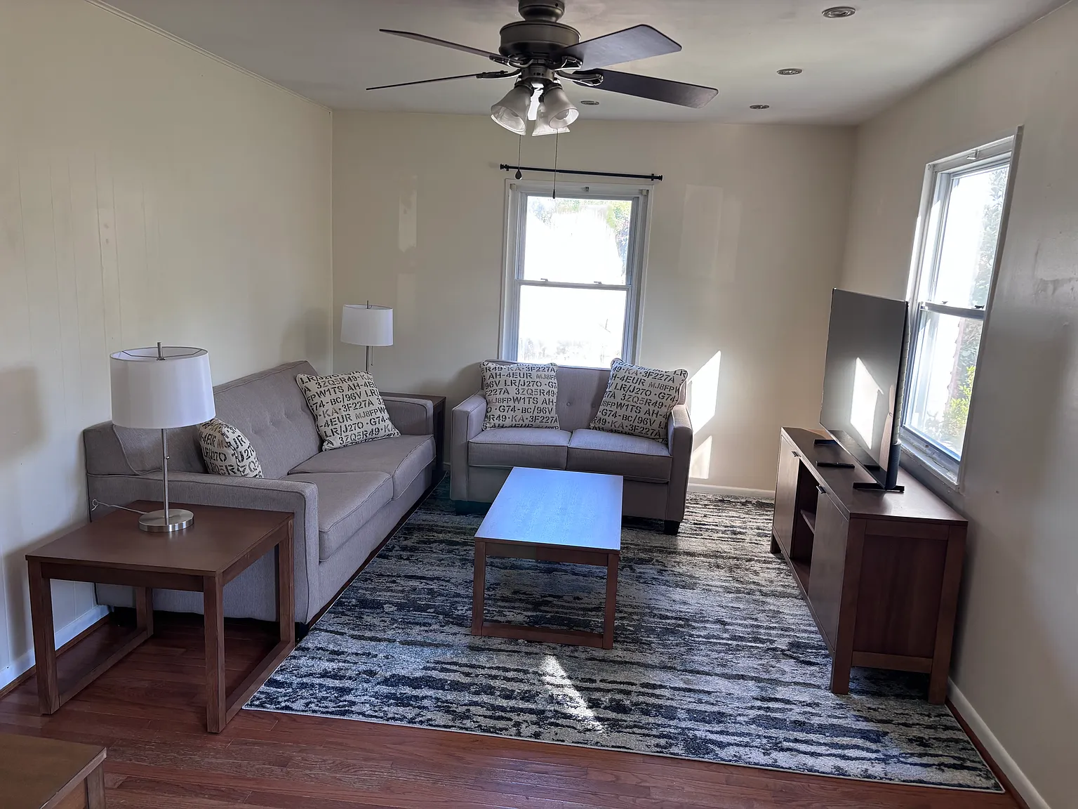 3 bed, 1148 sqft, $3,000 — Photo 4