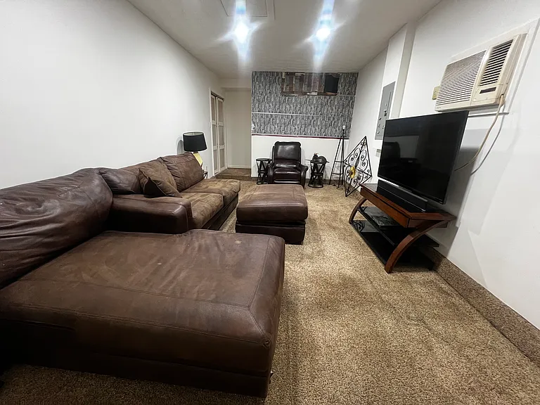 3737 Lori Sue Ave — Photo 10