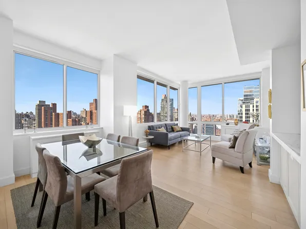 389 East 89th Street image 1 of 15