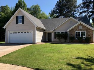 1132 Harbins Pass Dr, Dacula, GA 30019