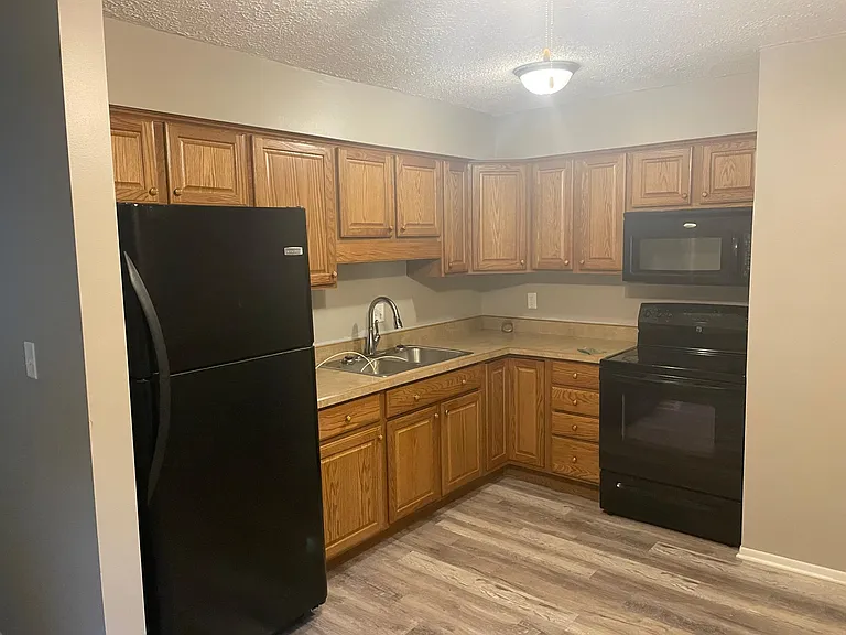 246 Jacqueline Dr — Photo 11