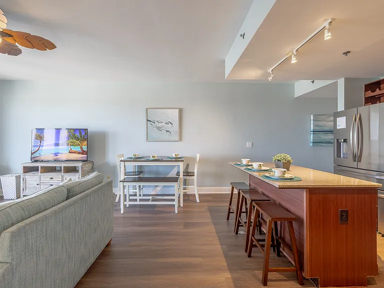 9902 S Thomas Dr #1630 — Photo 39