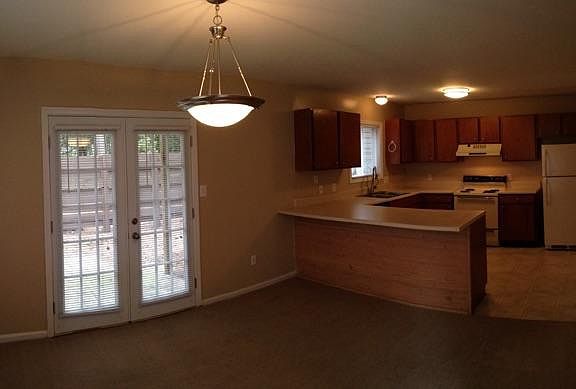 Kitchen/Dinning