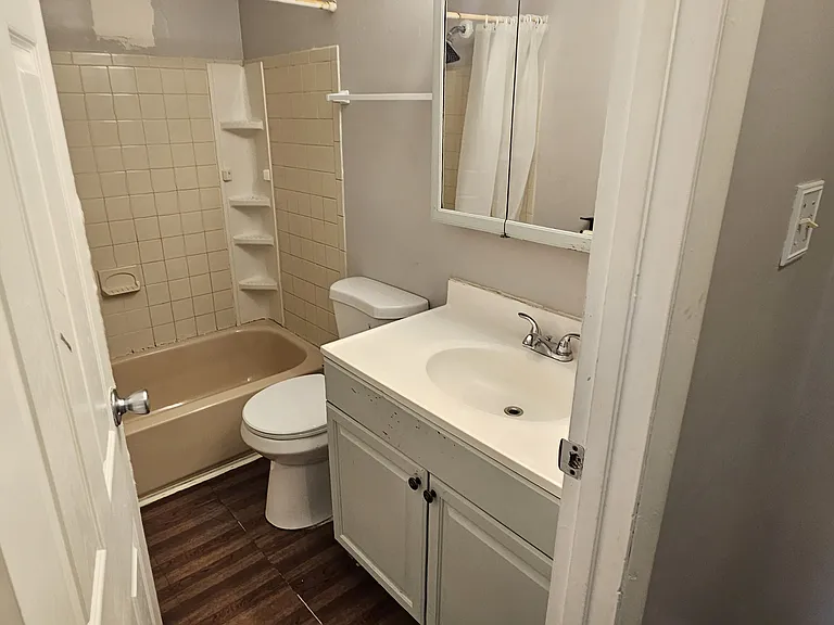 119A Chaucer Rd #A — Photo 7