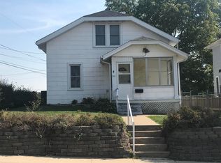 348 N Algona St, Dubuque, IA 52001