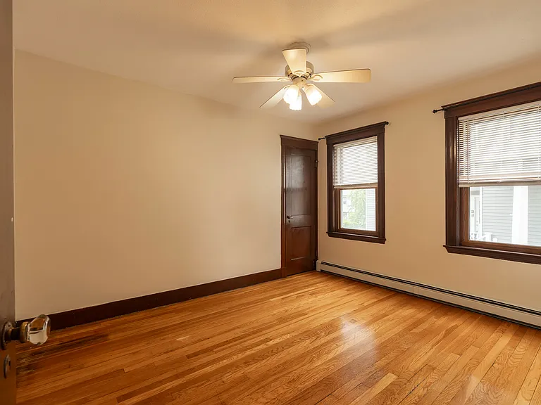 202 Washington St #1 — Photo 15