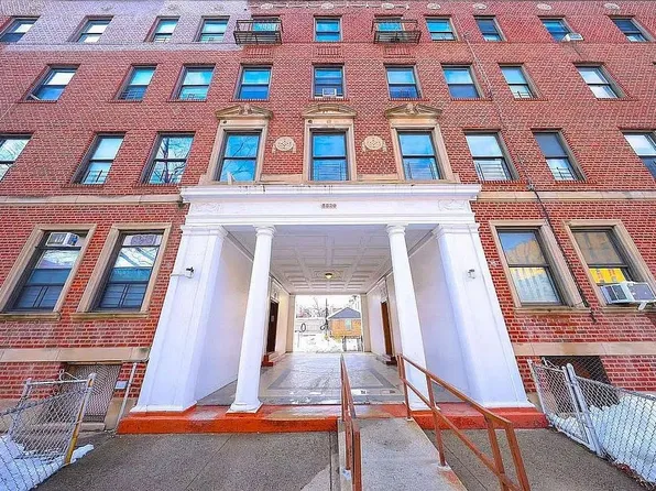 8320 Bay Pkwy #A2, Brooklyn, NY 11214