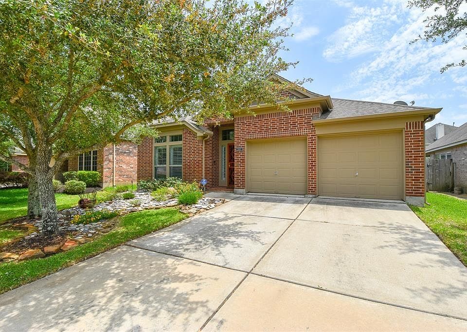 1st image of 2007 Shore Breeze Dr