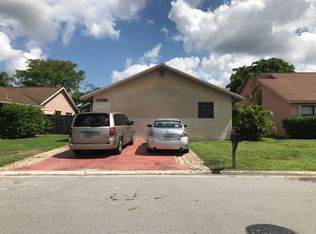 9809 SW 57th St, Cooper City, FL 33328
