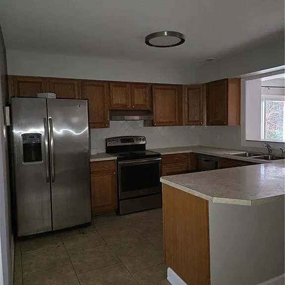 1821 Durham W #1 — Photo 9