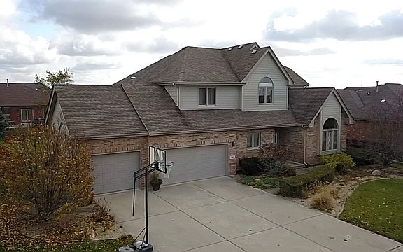 3rd image of 2912 Taylor Glen Dr
