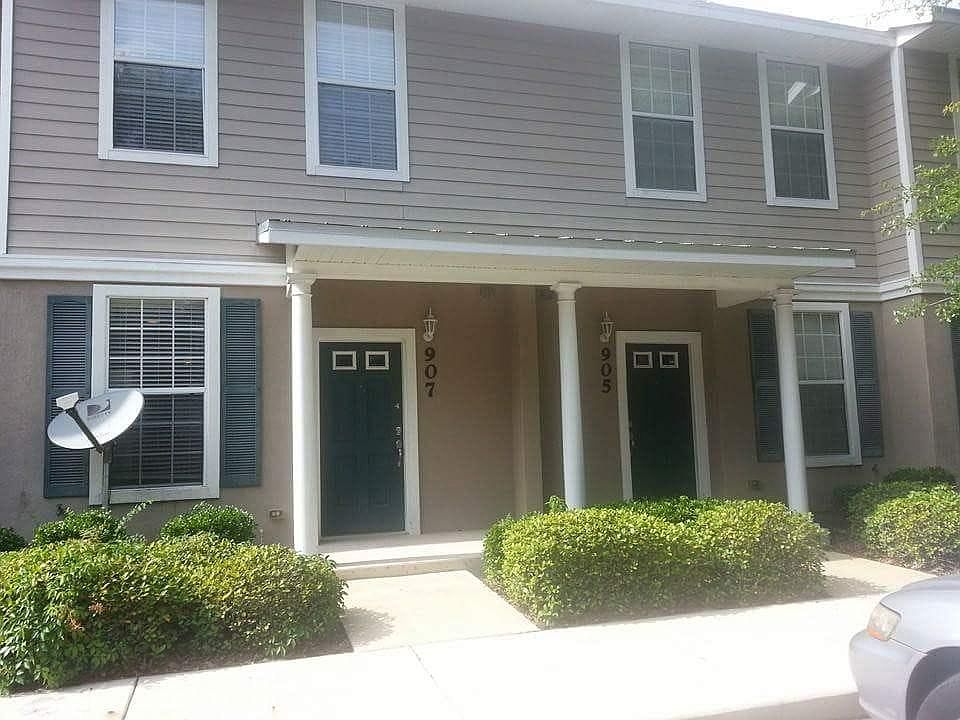 1st image of 907 NW 21st Ave