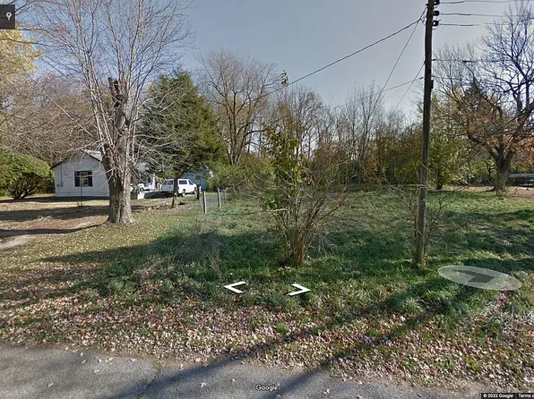 1213 S 25th St, Elwood, IN 46036