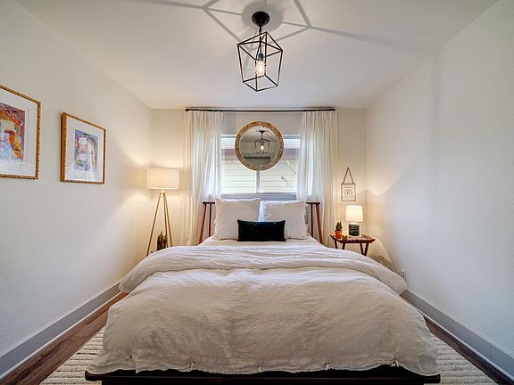 4th image of 5609 Woodrow Ave