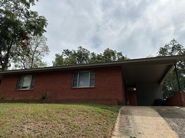 1st image of 602 E Lake Dr #A