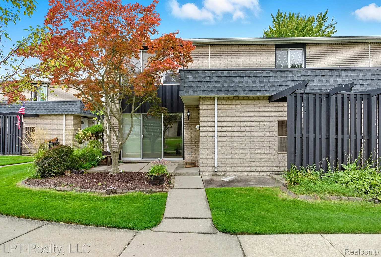 8715 Kennedy Cir Unit 1 photo 1