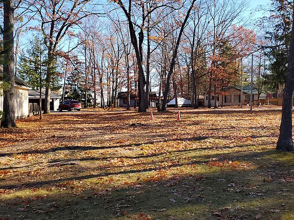 5th image of 307 Oakwood Ave