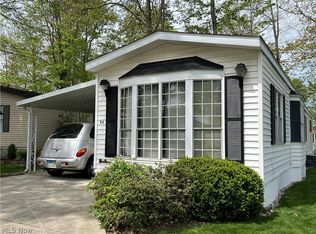 1229 Columbiana Lisbon Rd #84, Columbiana, OH 44408