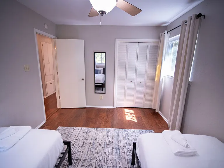 7402 Bucknell Dr — Photo 15