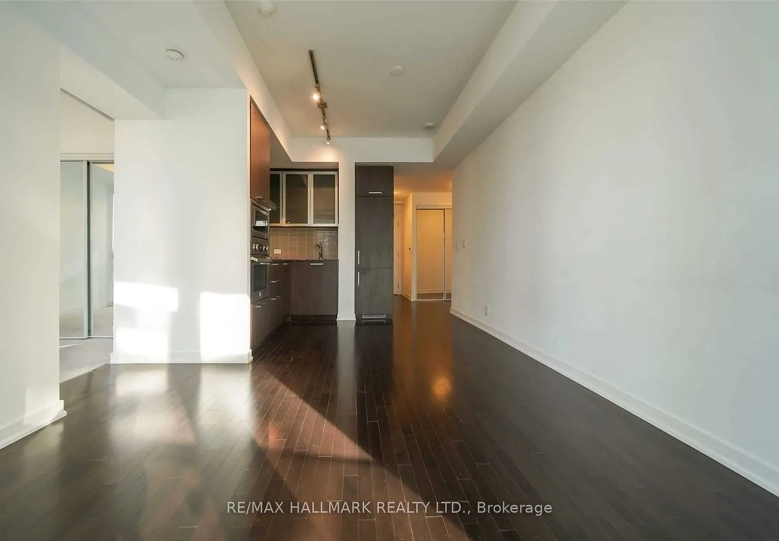 2 bed, $2,250 — Photo 4