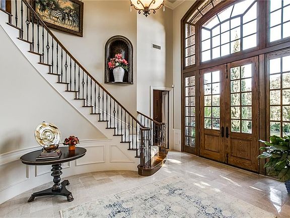 3rd image of 1500 Cottonwood Valley Cir