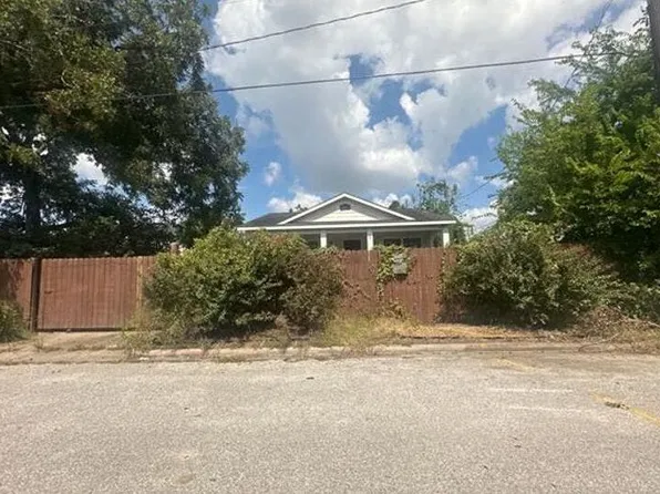 1309 Tarley St, Houston, TX 77009