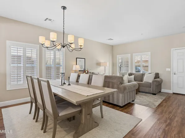 8866 E SHANGRI LA Road, Scottsdale, AZ 85260