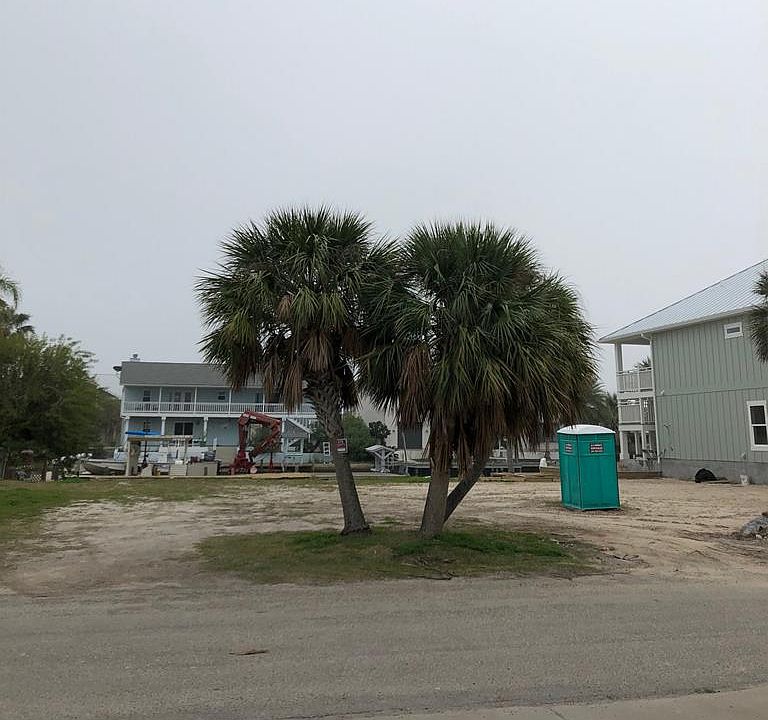 1st image of 2 Aloha Ln