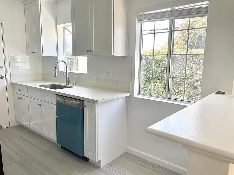 3408 Pearl St — Photo 11