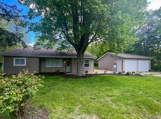 70796 M 43, South Haven, MI 49090