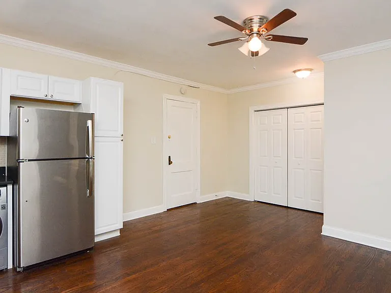 3345 N Marshfield Ave #803 — Photo 9