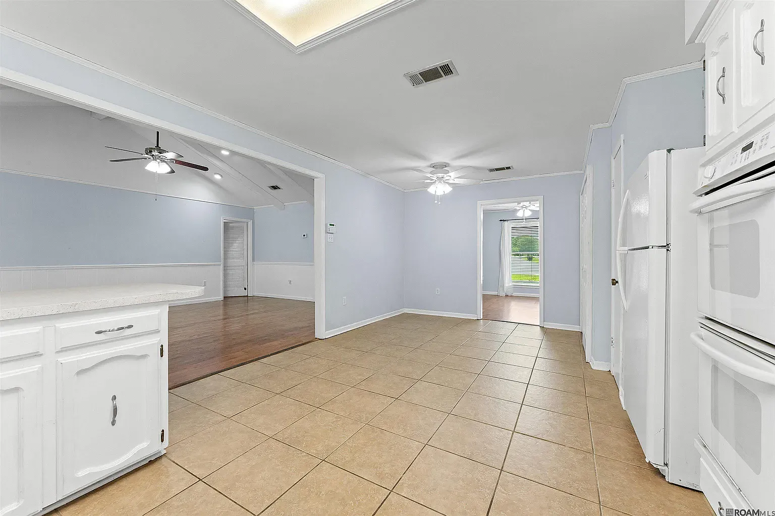 3 bed, 1850 sqft, $2,000 — Photo 4