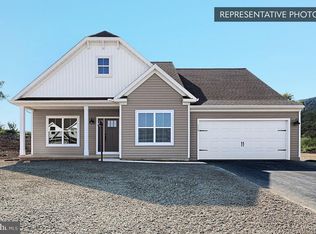 Juliet Plan At Hickory Pointe, Waynesboro, PA 17268